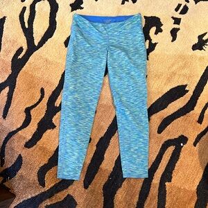 Lilly Pulitzer size L Luxletic capri workout pants